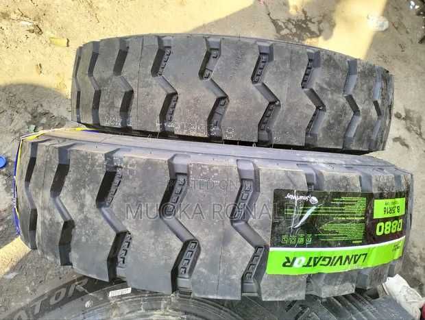 Lanvigator D880  22PR  12.00R20