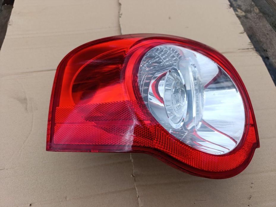 Ляв външен стоп Фолксваген Пасат 6 комби / VW Passat 6