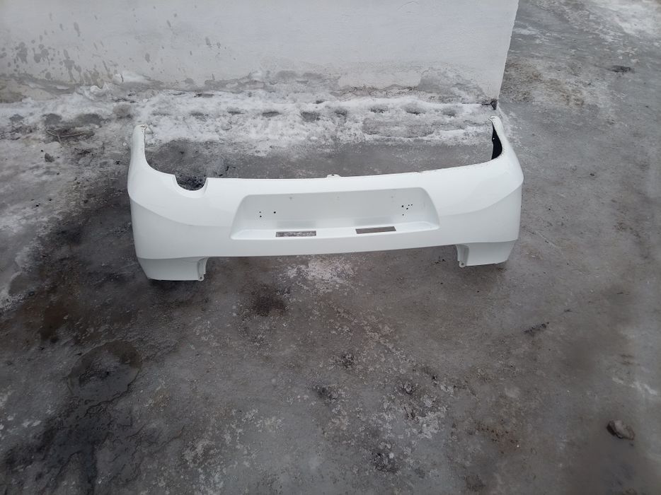 Продам бампер на гранту, 2018 год