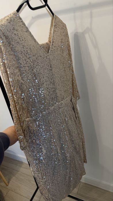 Rochie cu paiete Bby