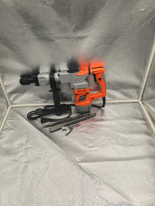 Ciocan Demolator 2200W, 15J – Putere Maxima pentru Lucrari Grele!