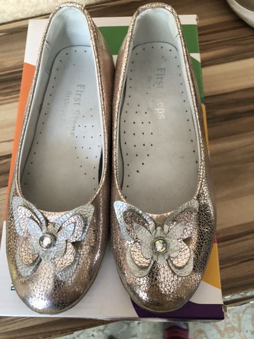 Туфли на девочку