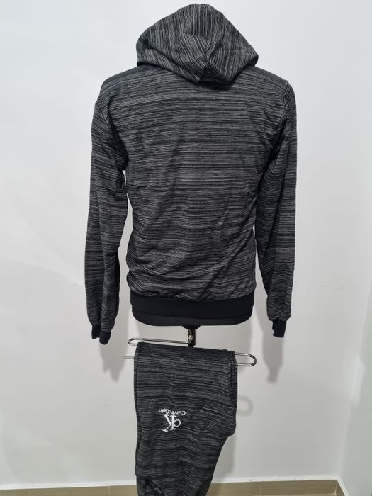 Trening Calvin Klein