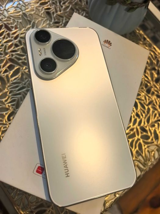 Продавам телефон Huawei Pura 70, 256GB, 12GB RAM, White