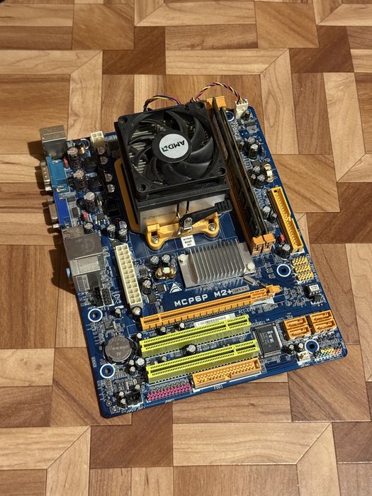 Vând Kit PC Retro AM2