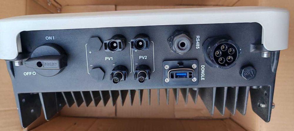 Invertor fotovoltaic trifazat SolaX X3 MIC 6K G2 – Aproape NOU