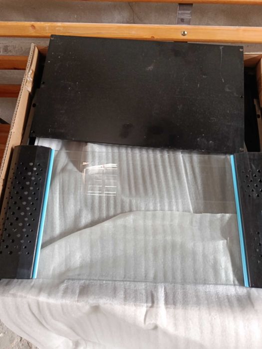 Kompyuter server zbor