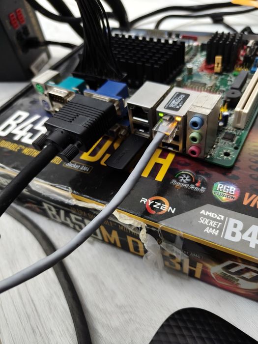 Intel Atom D2600 + 8gb RAM ITX