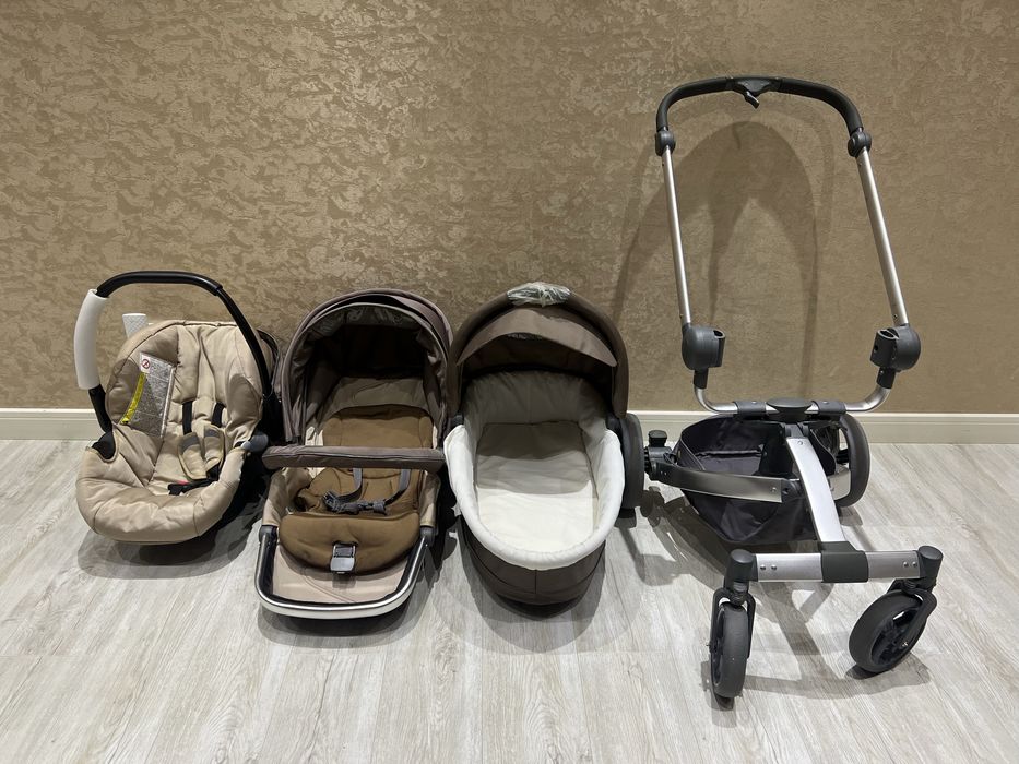 Детская коляска фирмы Hauck