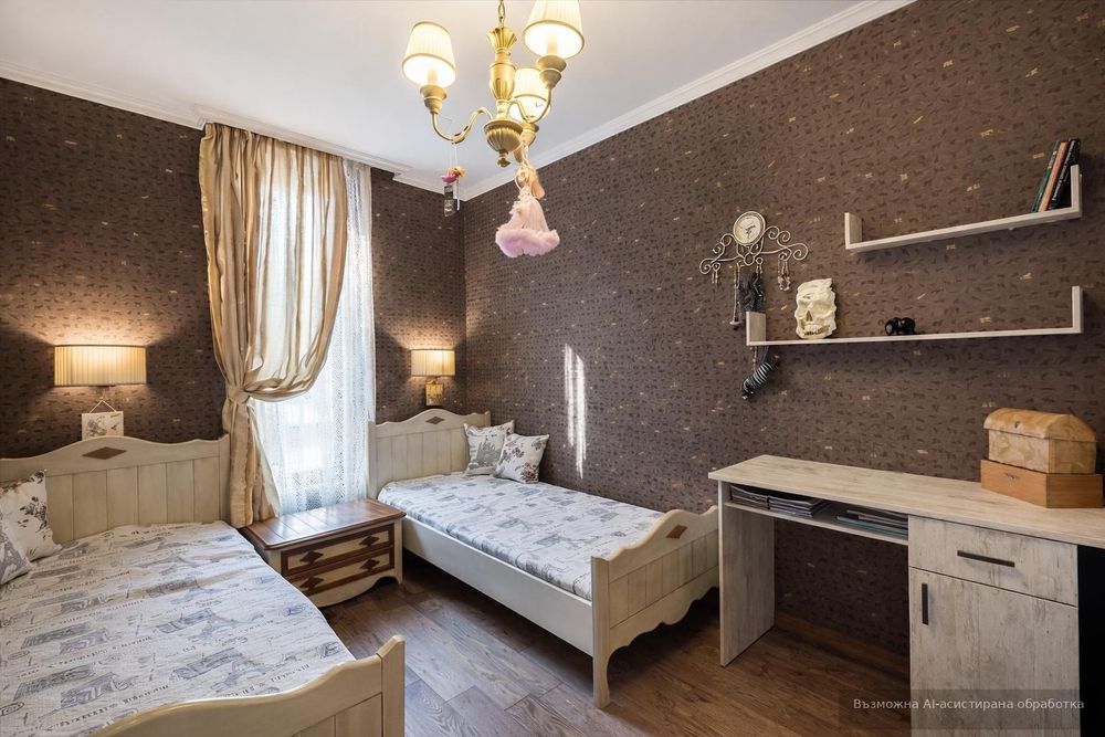 Тристаен апартамент  в гр.Варна, Гръцка махала!