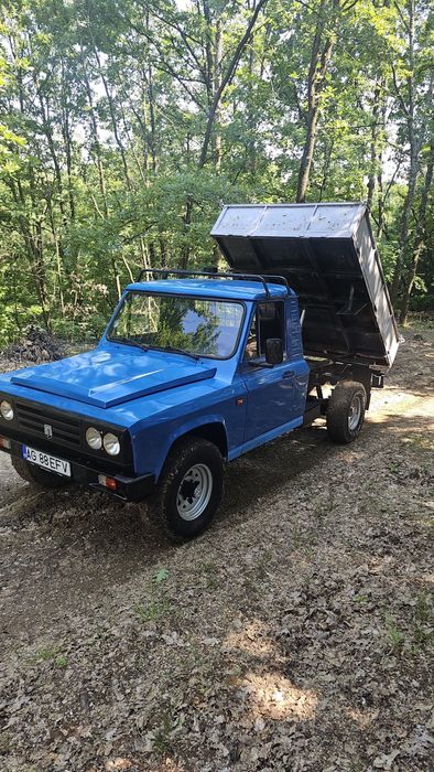 Vând ARO 320 !!!