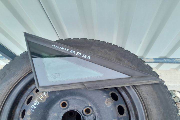 Geam fix caroserie fata dreapta 43R-001564 43R-001564 Seat Ibiza a 4-
