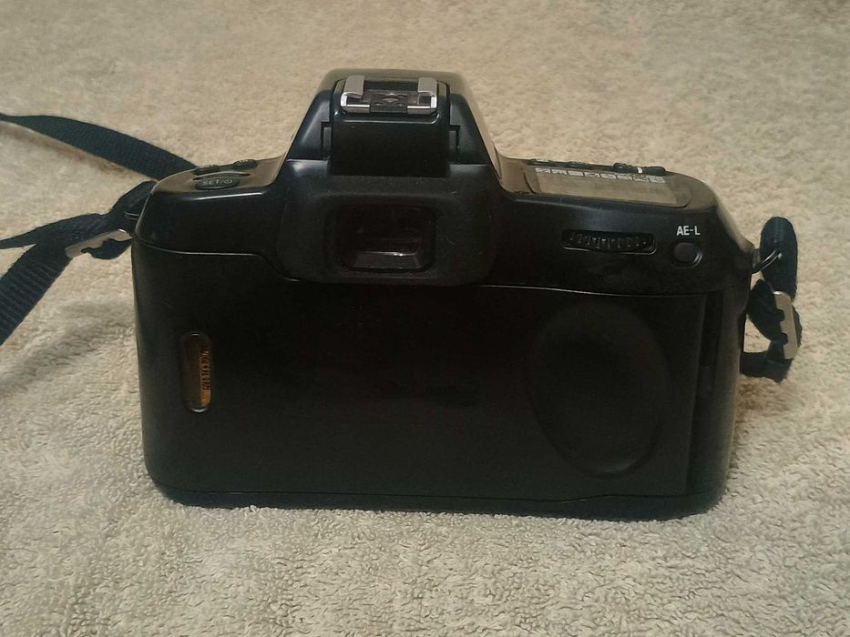 Aparat foto Nikon F70