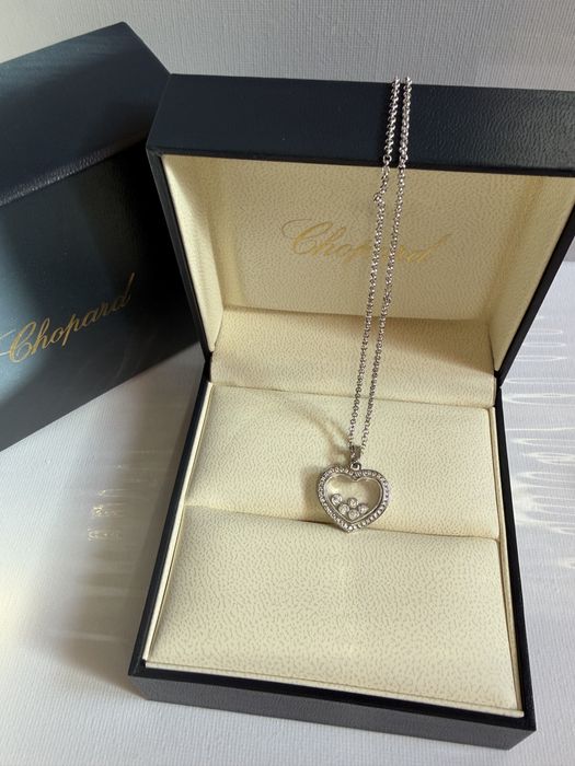 Ново колие Chopard happy diamonds