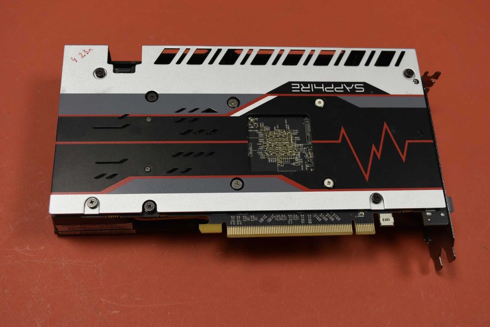Видео карта SAPPHIRE Pulse Radeon RX 580 8GB - перфектна