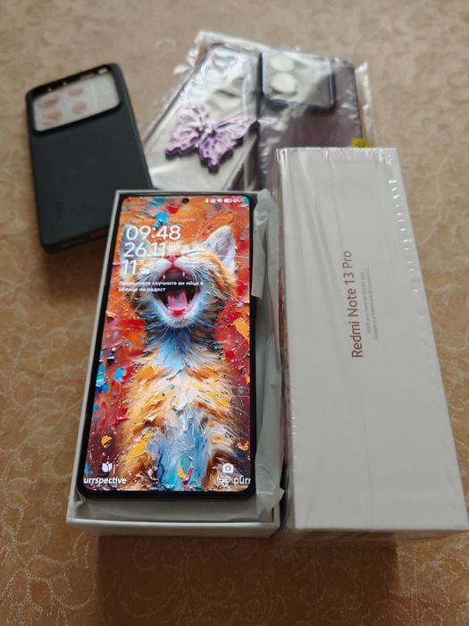 Продавам Redmi note 13 pro