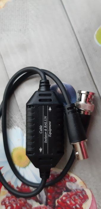 Продава  компоненти за видеонаблюдение