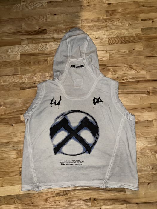 Psycho 4 и други дрехи на Luda