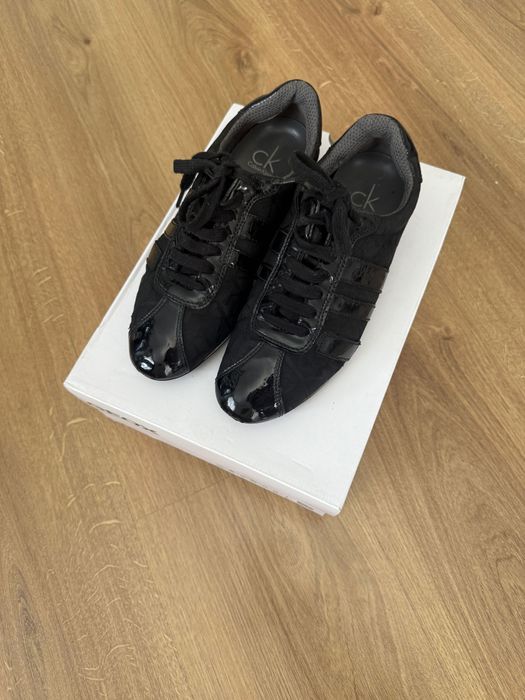 Calvin Klein оригинални дамски маратонки/сникърси.