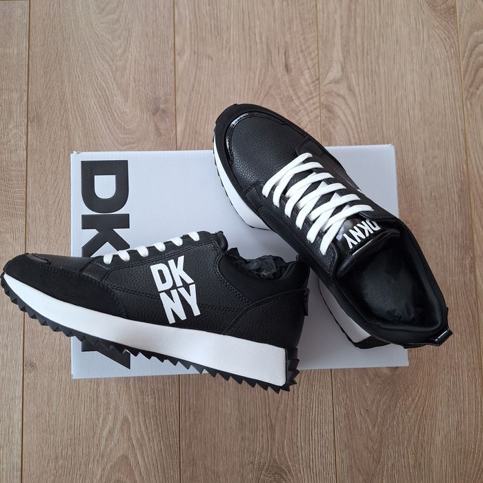 Нови маратонки DKNY - 39, черни