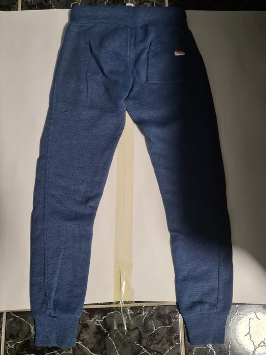 Pantaloni de trening Superdry