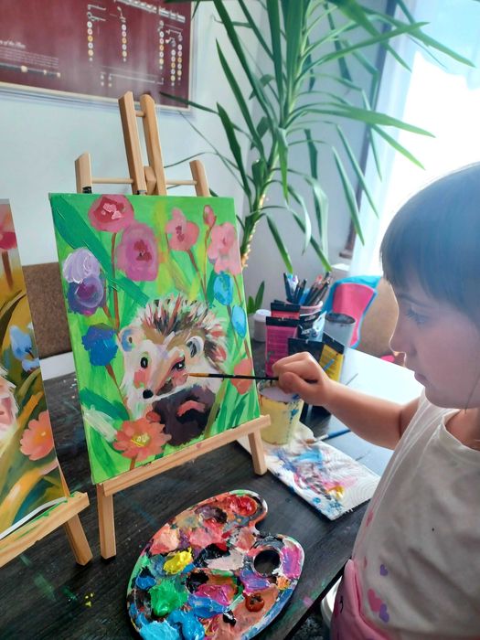 Cursuri de Pictură/Pian Lecții individuale pentru copii în Brașov