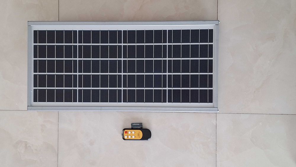 Соларни лампи 200W  с дистанционно