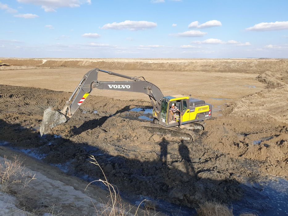 Аренда экскаваторa