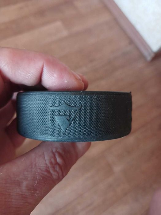 Хоккейная Шайба VICEROY Canada