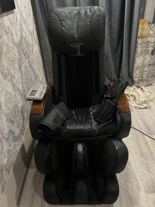 Продам кресло-кровать массажер