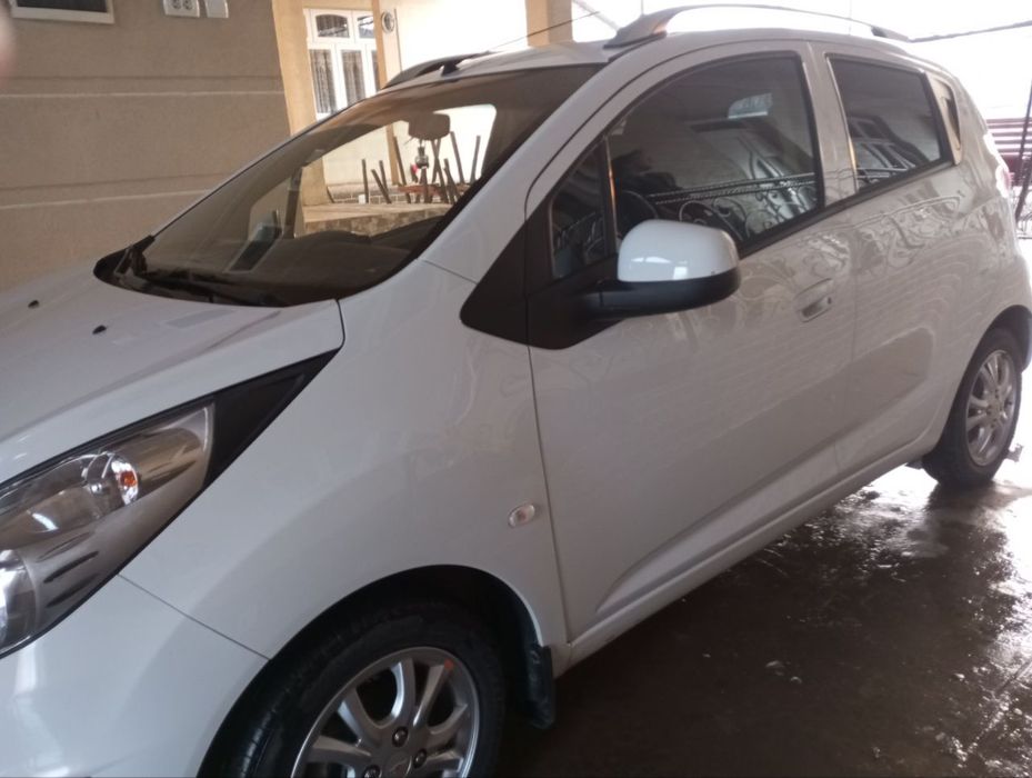 Spark sotiladi oladiganlar telefon qilin