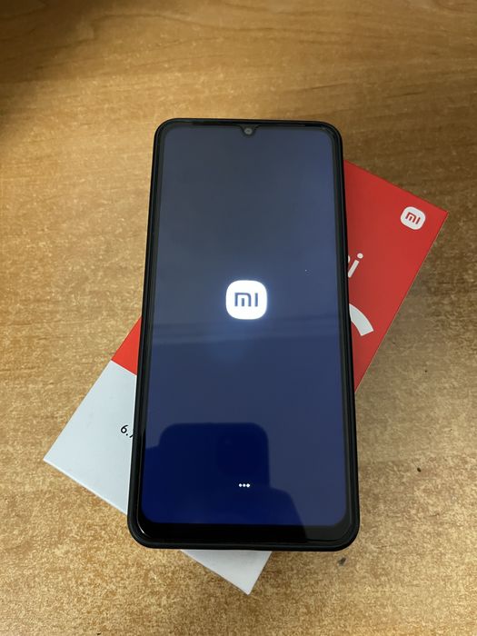 Продам смартфон Redmi 13 c