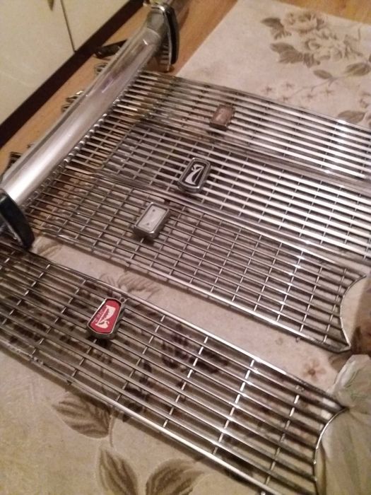 Авточасти Ваз.Москвич.и други руски коли.