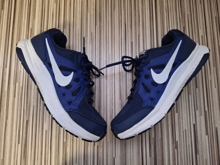 Adidași Nike Dart 11 mărime 40 (uk6)