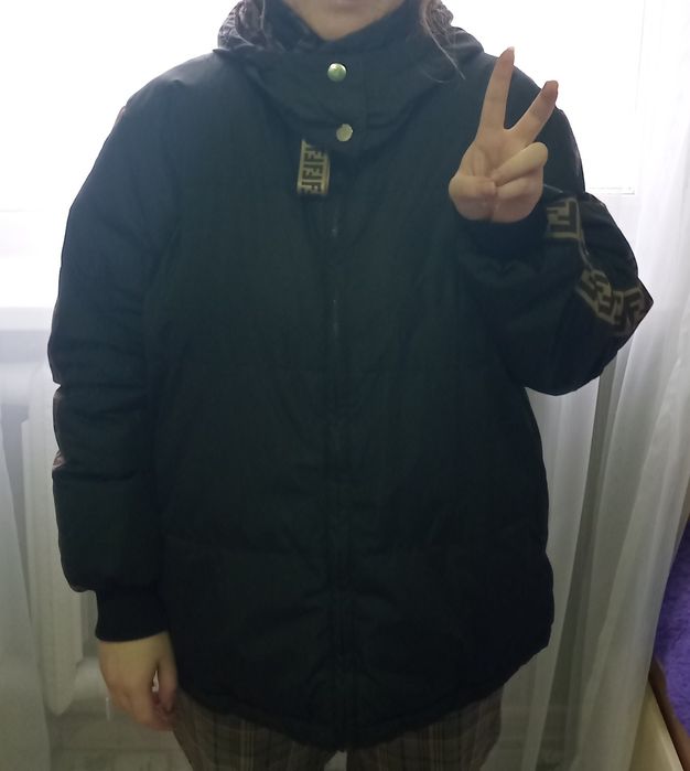 Продаю куртку демисезон