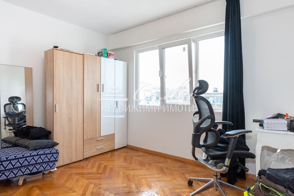 Продава се Двустаен апартамент в Шумен, Тракия - 58 кв.м за 1627 €/кв.м - Снимка #6