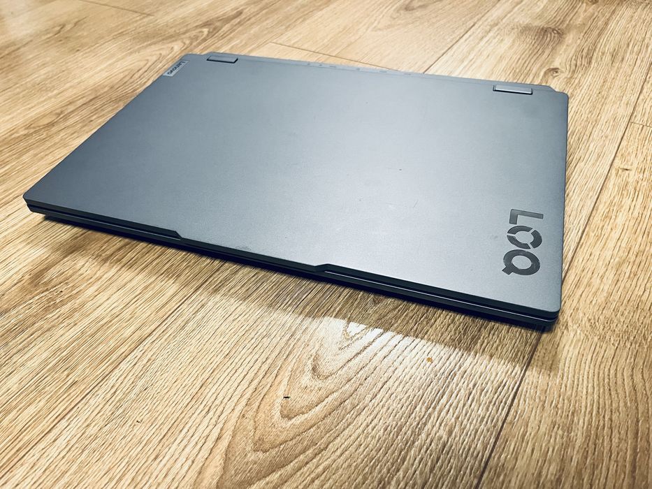 Laptop Lenovo LOQ, in garantie inca 3 ani. Foarte performant