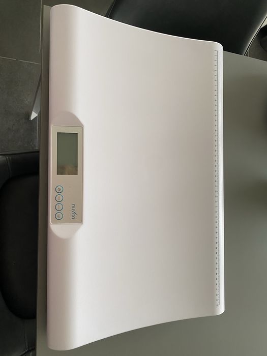 Кантар за бебета Nuvita