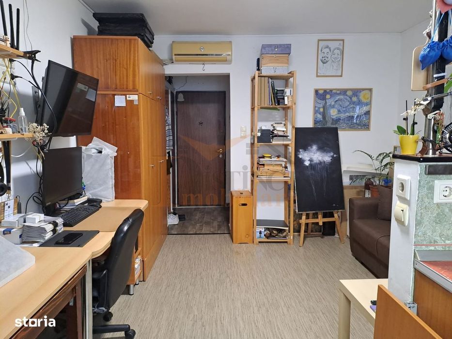 Garsoniera confort 2, baie, chicineta,  parcare, zona Piata Astra