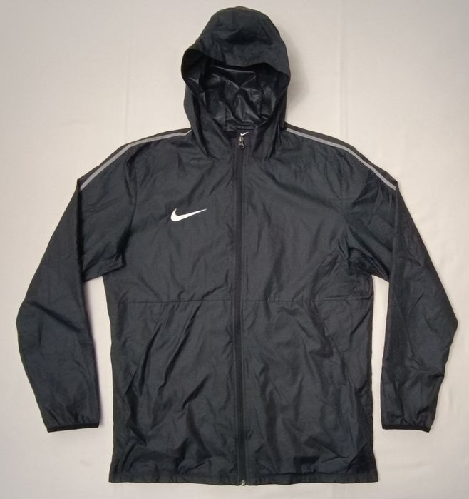 Nike Rain Jacket оригинално яке L Найк спорт ветровка