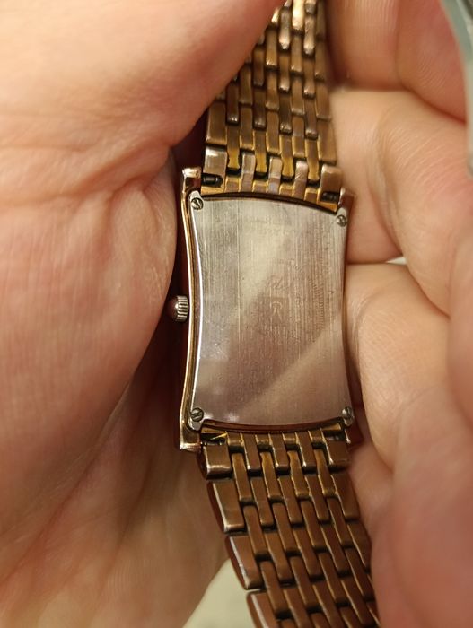 Продам наручные часы Романнсон