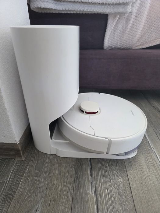 Vand robot cu aspirare cu mop Dreame D10 Plus. Accesorii incluse!