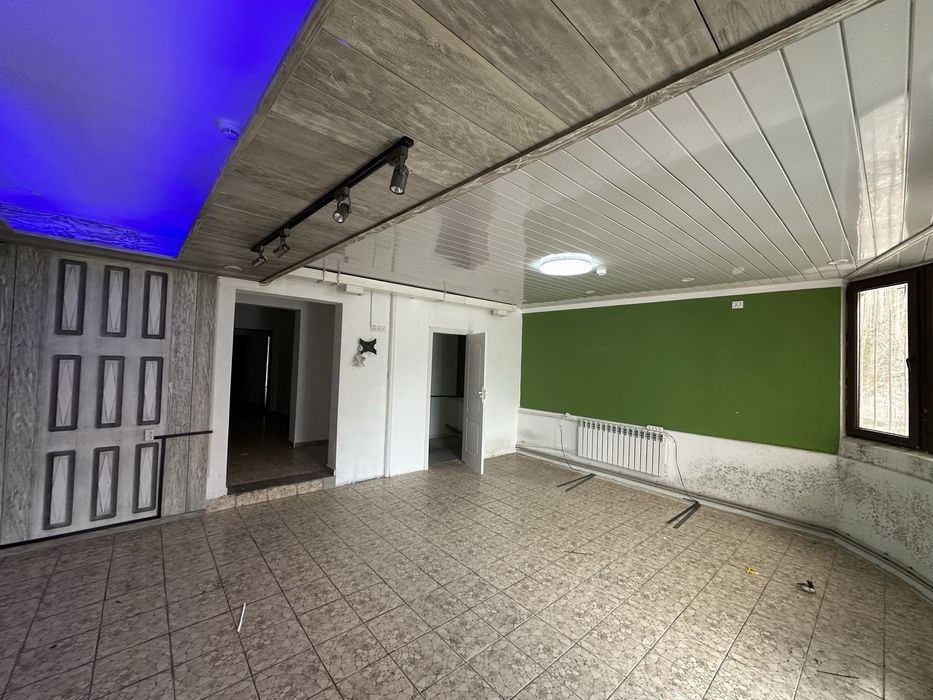 Салон кросаты Арендаға беріледі