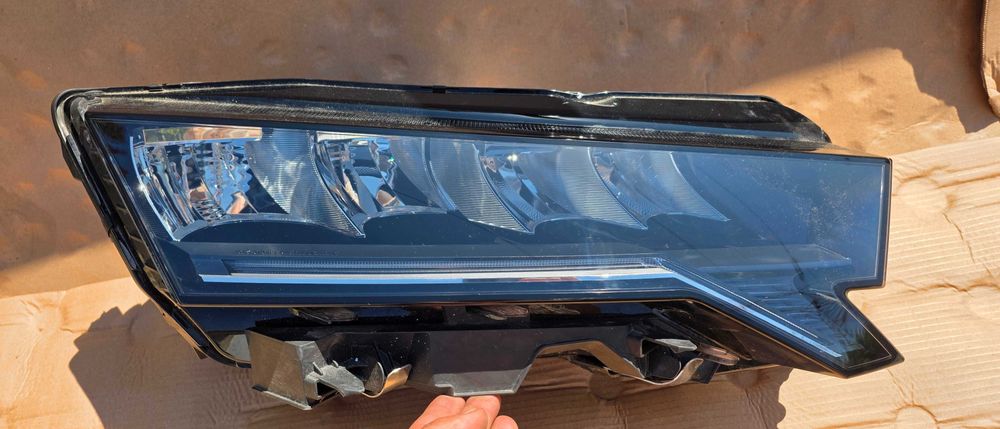 Far dreapta LED Skoda Octavia 4 Facelift 2024 2025