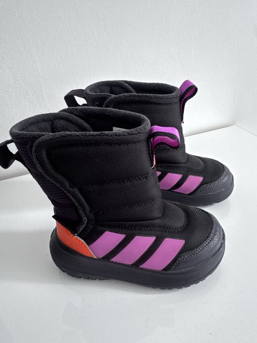 Обувки/апрески Adidas 24