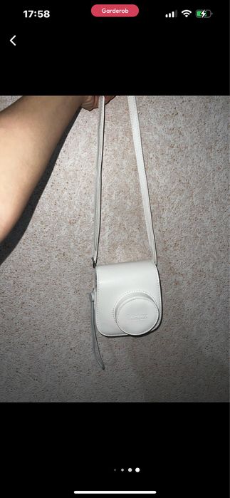 INSTAX MINI 11 + чехол и альбом. НОВЫЕ.