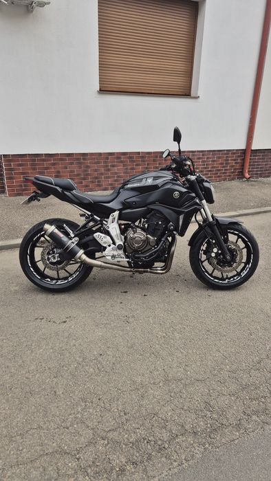 Yamaha mt07 ABS black