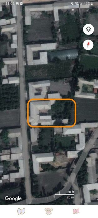 Hovli Uy sotiladi. Narx kelishamiz