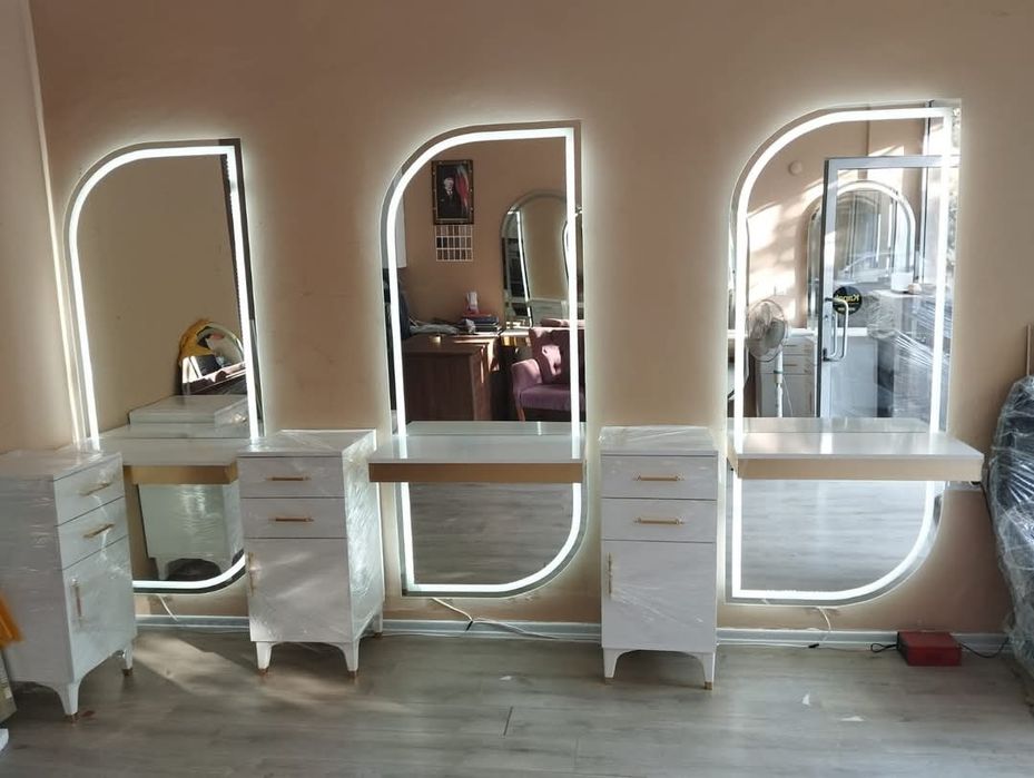 LED огледала за салони и студиа