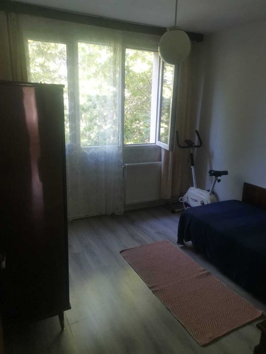 Inchiriez apartament 3 camere,sector 4,Bucuresti.